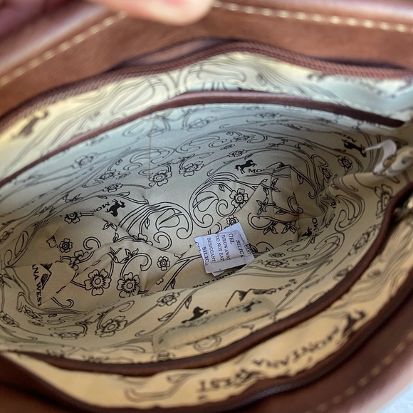 Montana West Bling Butterfly Crossbody NWT - Picture 5 of 5